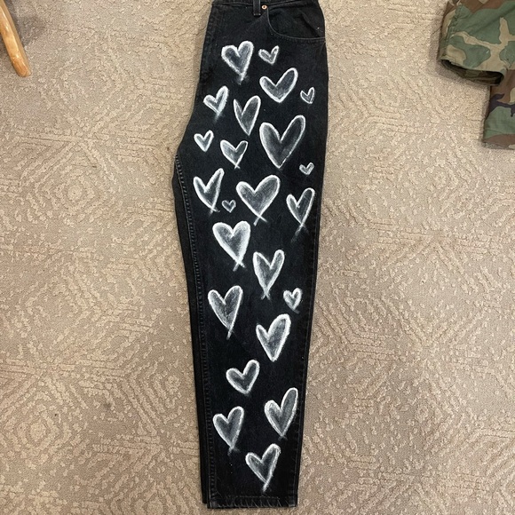 Black Vintage hand painted, size 12 LEVIs - Picture 6 of 6